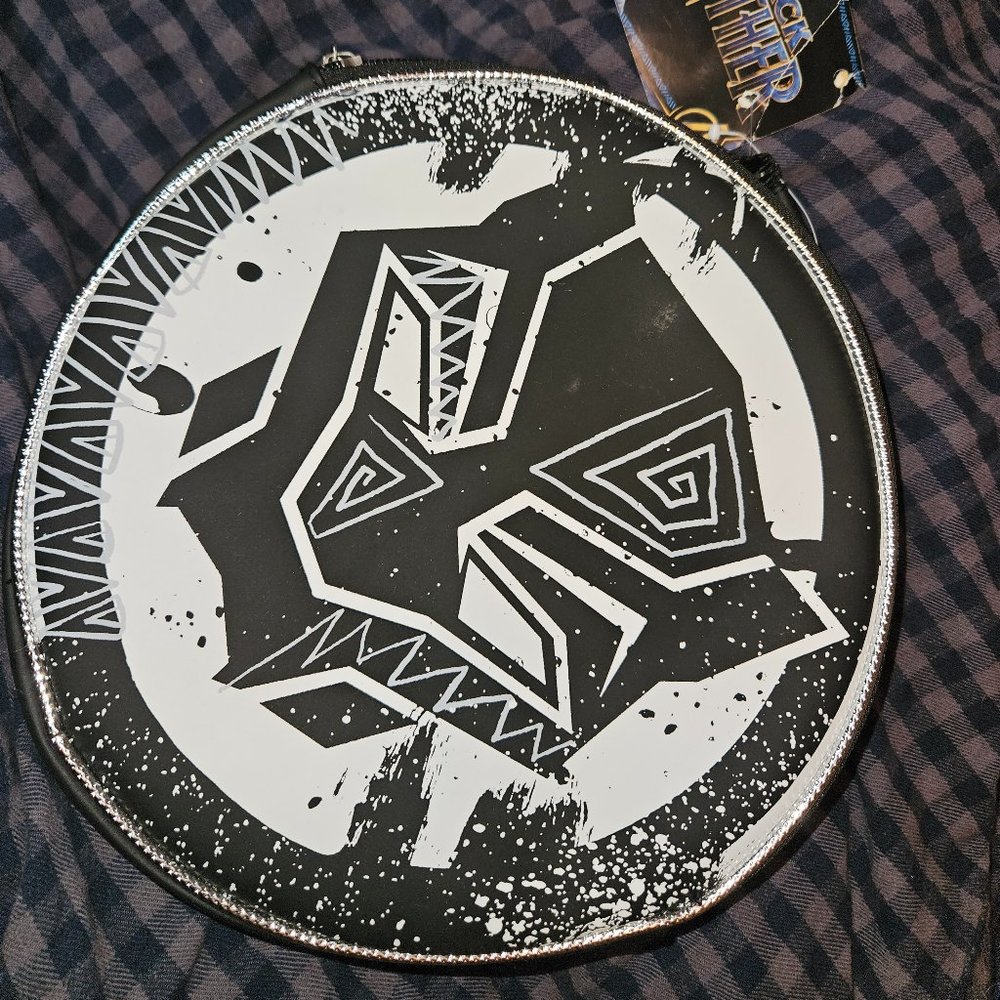 NWT. Marvel black panther insulated lunch box